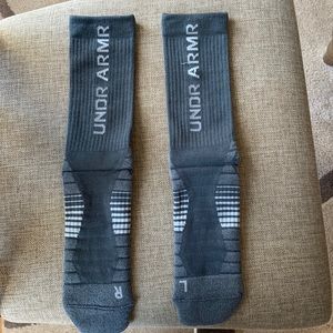 Mens Under Armour basketball socks